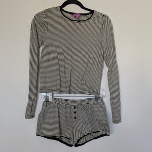 edikted Striped Black and White Women's Sleepwear Set